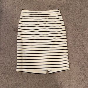 The Limited Skirt. Perfect for the office